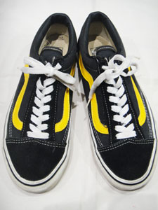 USA製】９０'S VANS OLD SKOOL ”黒/黄色” （サイズ：８ハーフ）